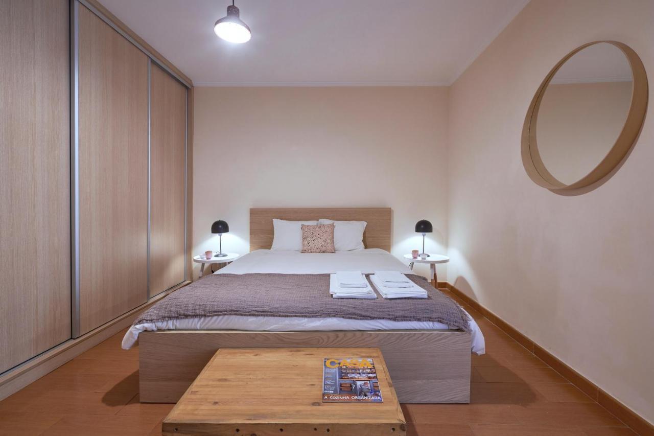 Spacious And Renovated Apartment With Amazing Patio, By Timecooler Лиссабон Экстерьер фото