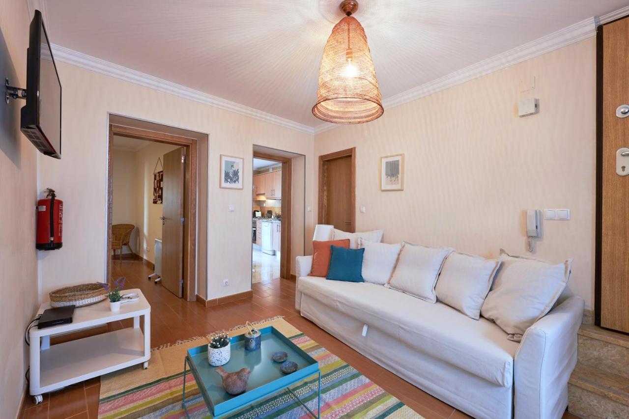 Spacious And Renovated Apartment With Amazing Patio, By Timecooler Лиссабон Экстерьер фото