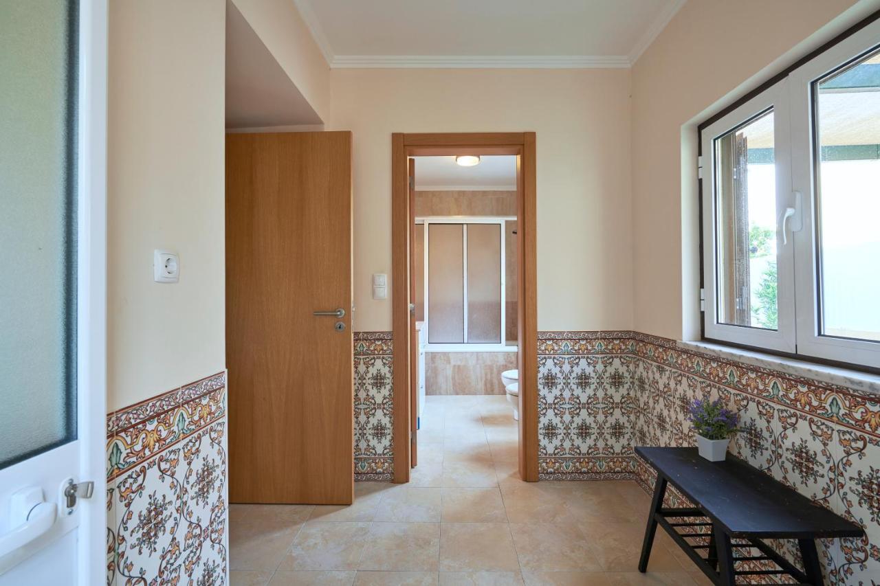 Spacious And Renovated Apartment With Amazing Patio, By Timecooler Лиссабон Экстерьер фото